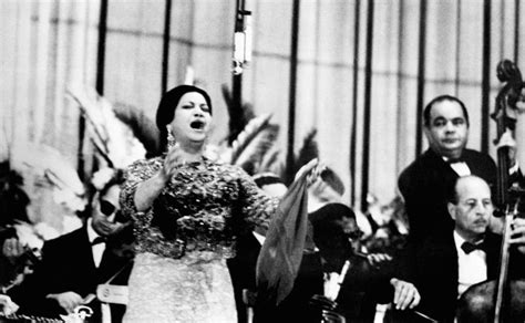  Umm Kulthum 헌정 콘서트: 이집트 국민 디바의 음악이 다시 살아난다!